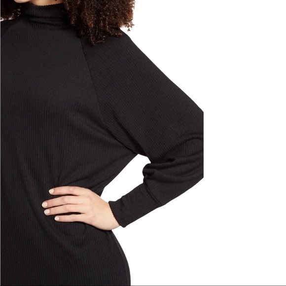 SOCIALITE Long Sleeve Textured Knit Shift Dress - BLACK - Picture 5 of 5